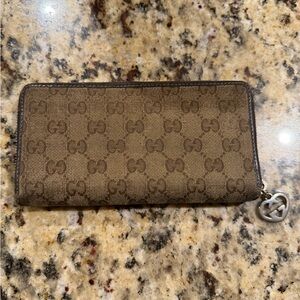 Gucci Brown Monogram Key & Card Holder